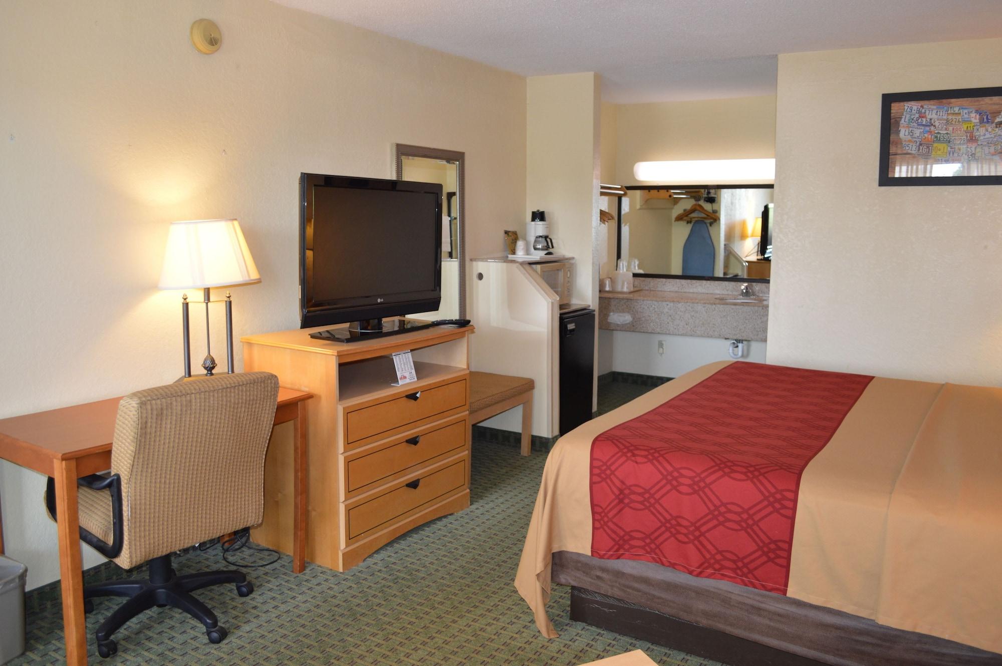 Econo Lodge Christiansburg-Blacksburg I-81 Exterior foto