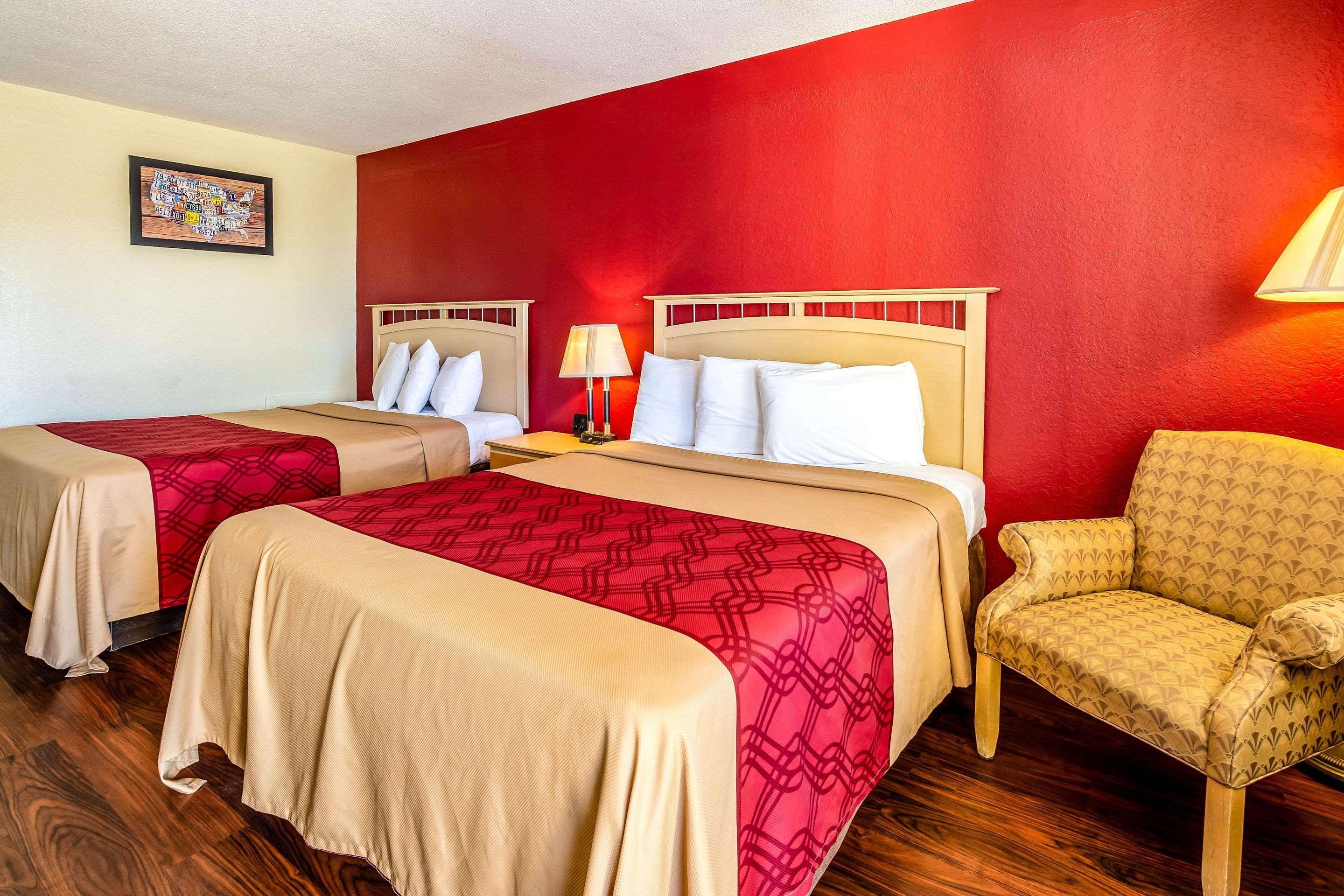 Econo Lodge Christiansburg-Blacksburg I-81 Exterior foto