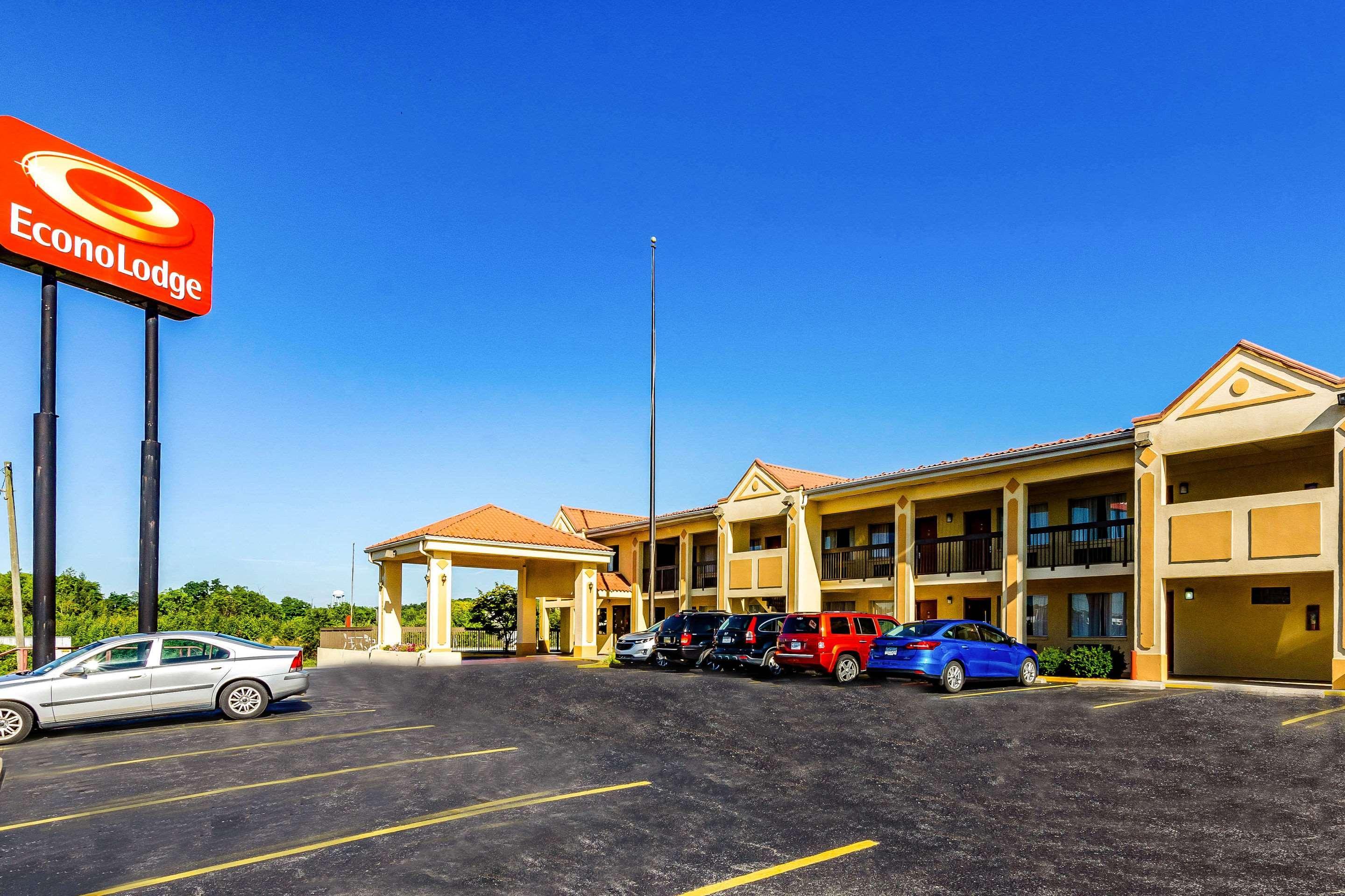 Econo Lodge Christiansburg-Blacksburg I-81 Exterior foto