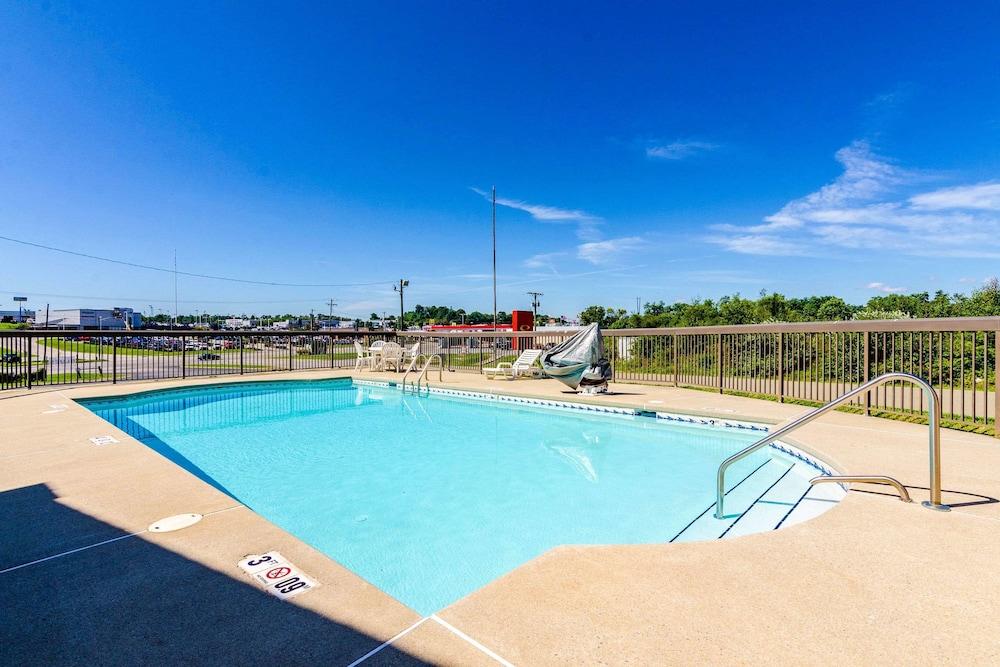 Econo Lodge Christiansburg-Blacksburg I-81 Exterior foto